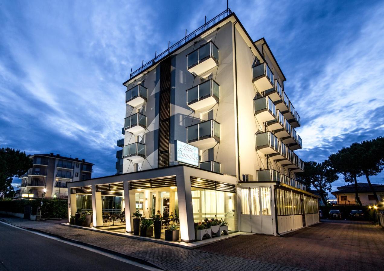 Hotel & Aparthotel Carinthia S Lido di Jesolo Exterior photo